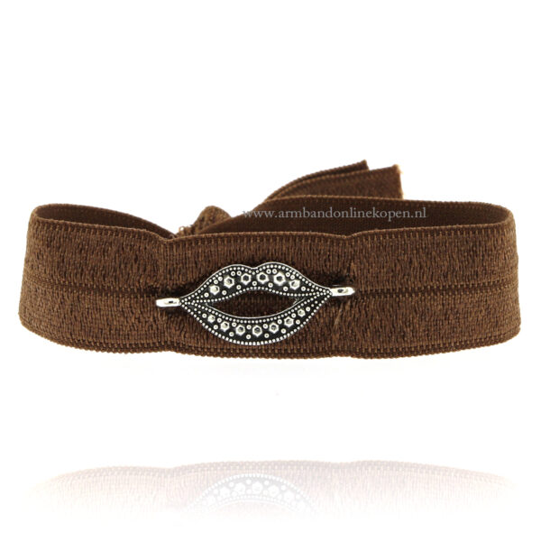 armbandje lippen kiss espresso elastiek zilver bedel